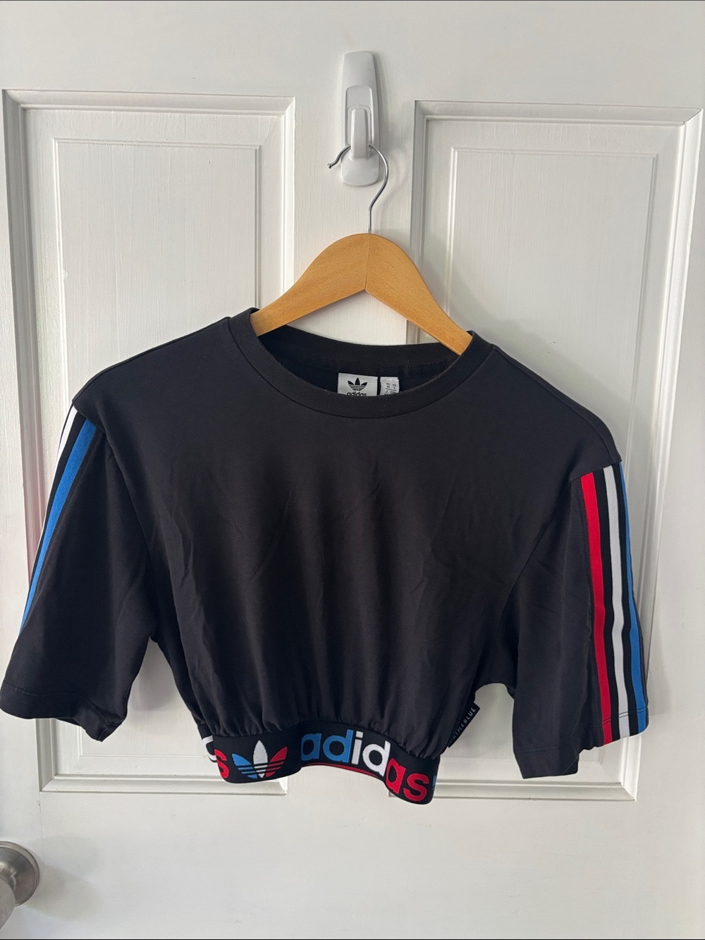 adidas Black Cropped Tee with Blue and Red Shoulder Stripes
